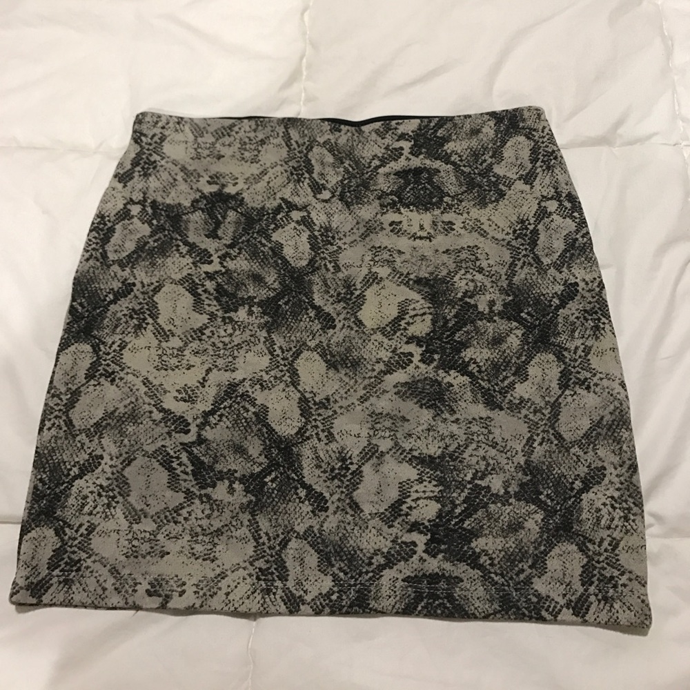 Zara snake print mini skirt