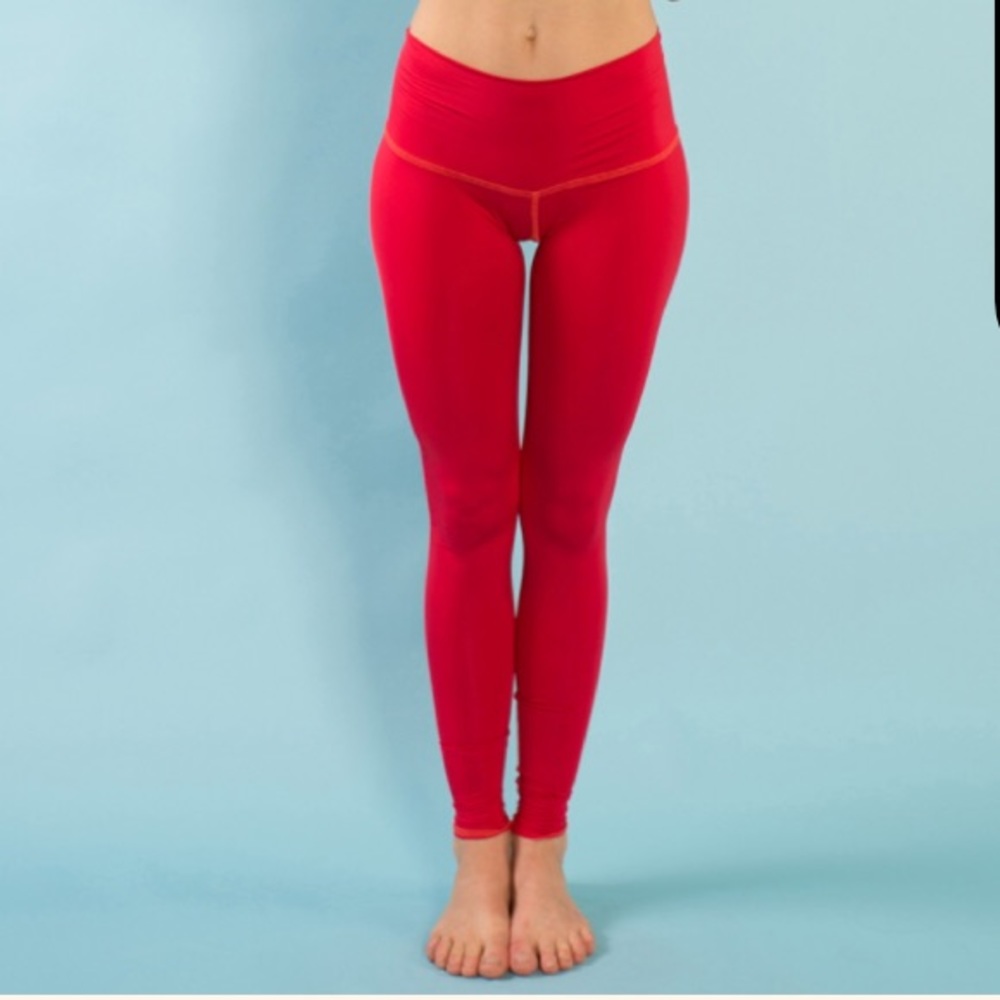 teeki fire on the mountain hot pant