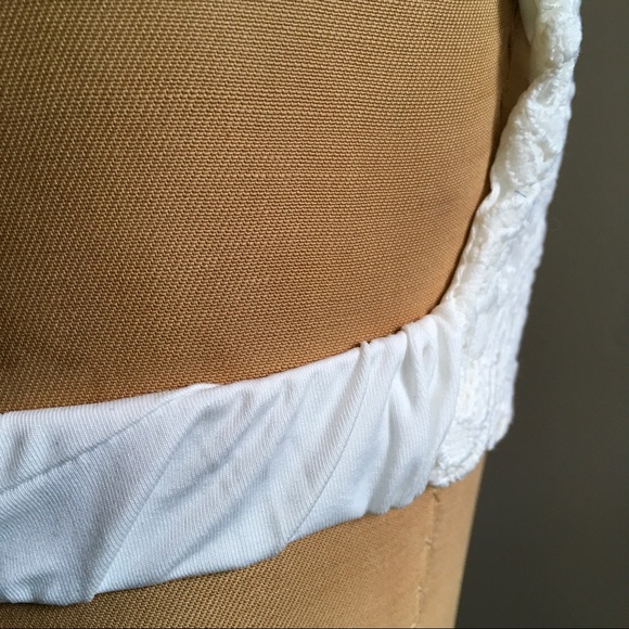 Crochet Lace Crop - Picture 6 of 8