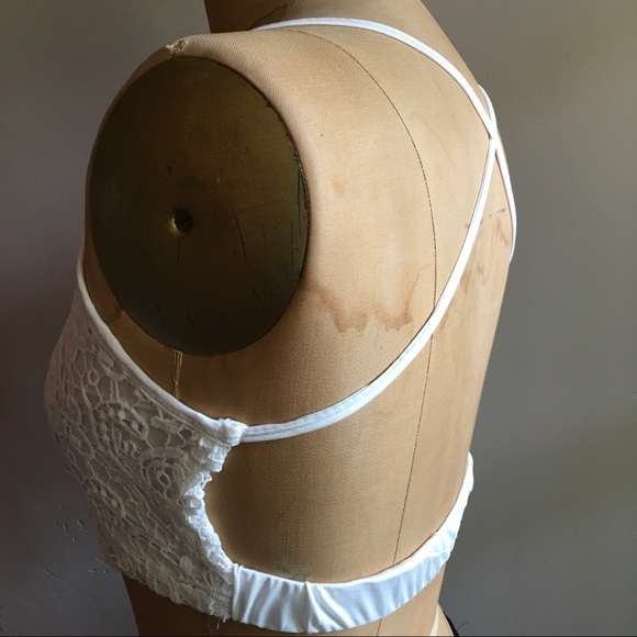 Crochet Lace Crop - Picture 7 of 8