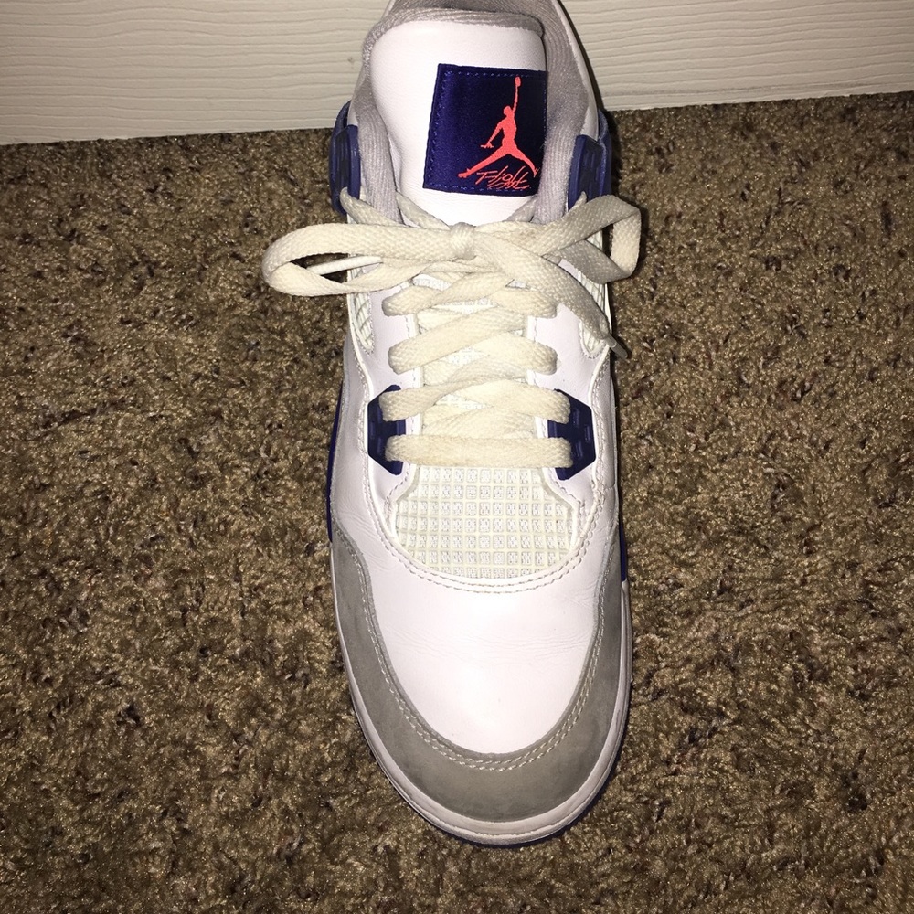 Air Jordan 4s