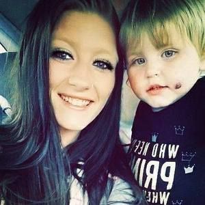 Meet your Posher, Cortney