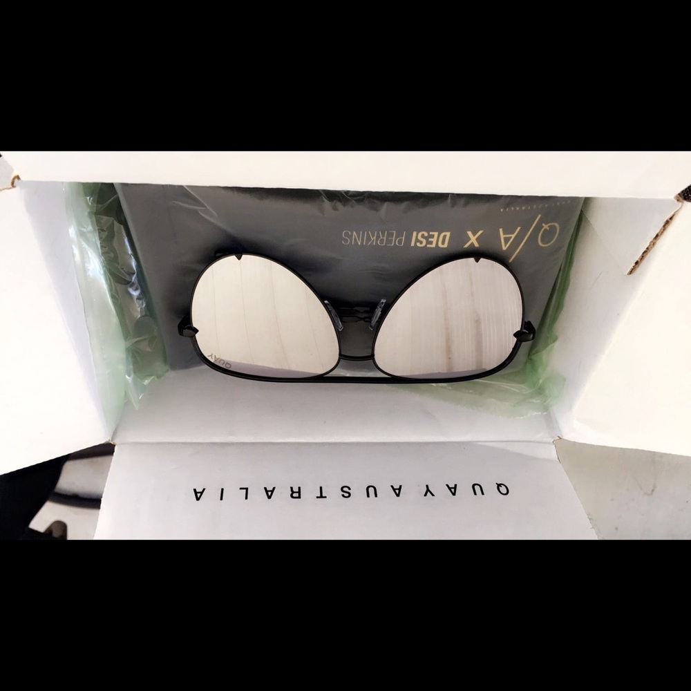 Quay x desi High key sunnies