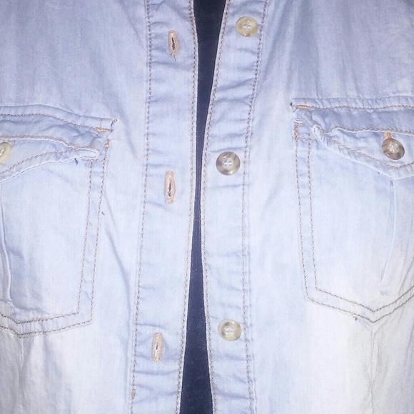 I & M Jeans Button Down Shirt - Picture 4 of 8