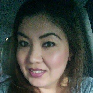Meet your Posher, Gloria araceli