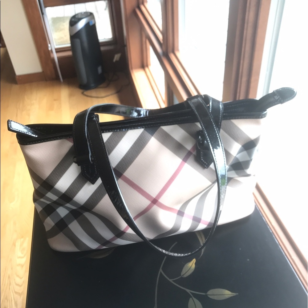 Burberry Purse