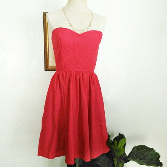 🆕️ Devlin Coral Red Sweetheart Dress - Picture 3 of 9