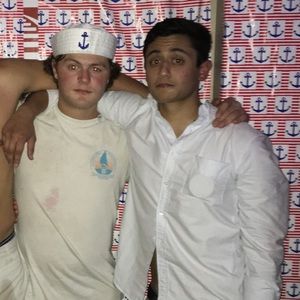 Meet your Posher, Max