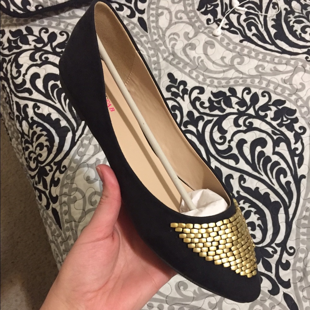 Black flats