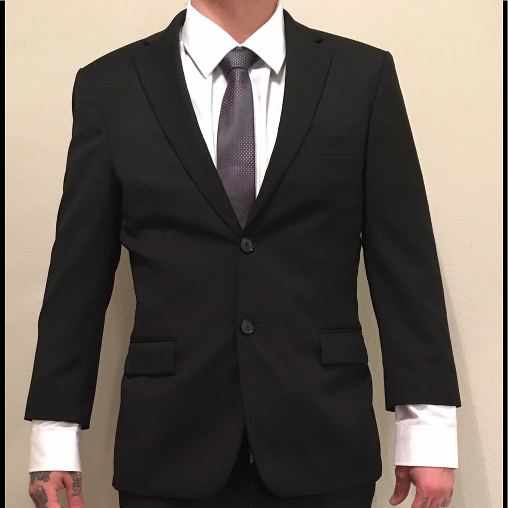 Hugo Boss Super 100 Reda/ Made In The USA 38s Suit