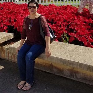 Meet your Posher, Imelda