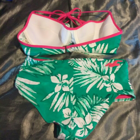 Bikini set - Picture 2 of 3