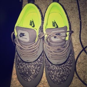Nike air max Thea- size 8.5