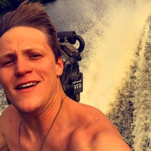 Meet your Posher, Adam