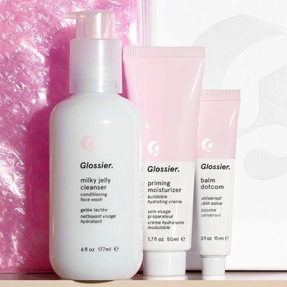 20% off your Glossier purchase✨ - Picture 2 of 4