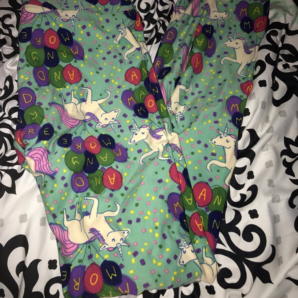 Lularoe Birthday Unicorn Leggings. O/s