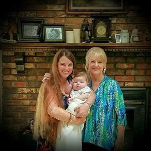 Meet your Posher, Leslie