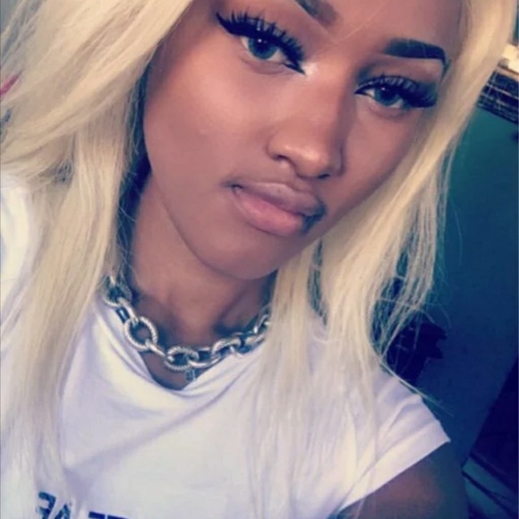 Blonde Beauty Virgin Human Hair LaceFront Wig main image 6