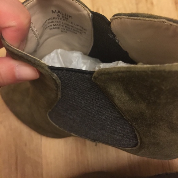 Steve Madden Malik wedge booties 6.5M new - Picture 3 of 4