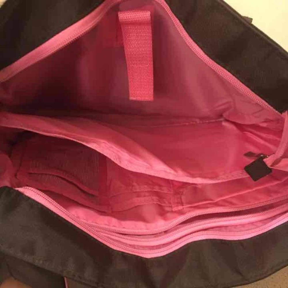 Diaper bag - Picture 4 of 4