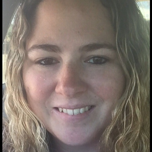 Meet your Posher, Michelle - Picture 1 of 1