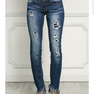 Distressed and fringed jeans junior size 11