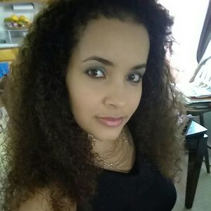 Meet your Posher, Yissel