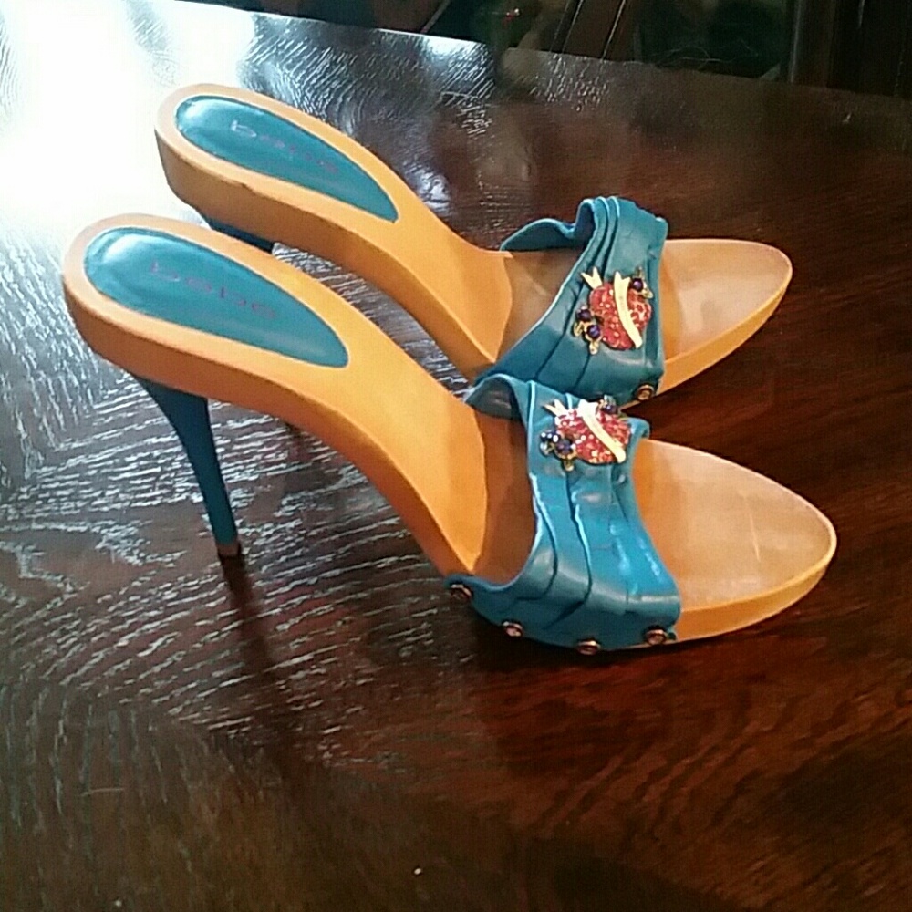 Bebe Stilletto - Picture 3 of 8