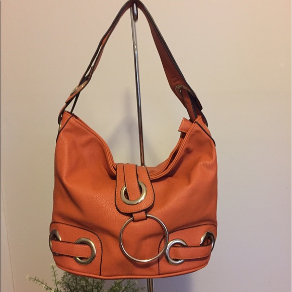 Great handbags - Picture 2 of 4