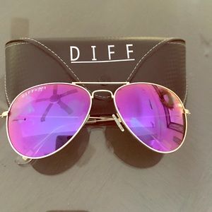 DIFF eyewear sunglasses