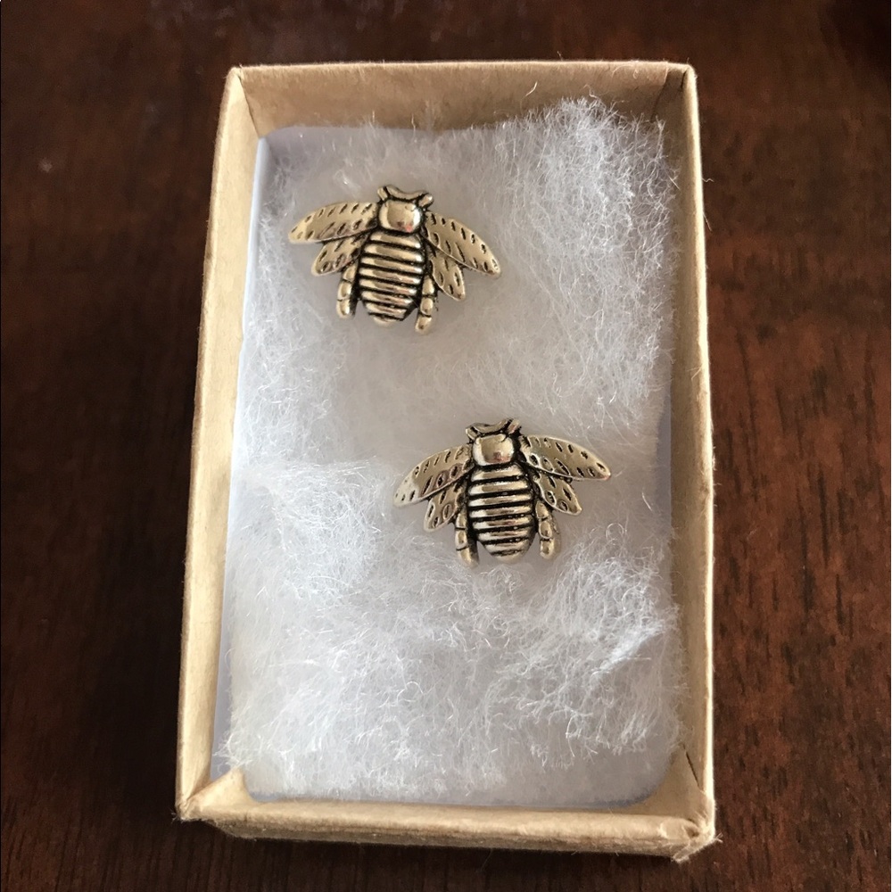Honey bee stud earrings