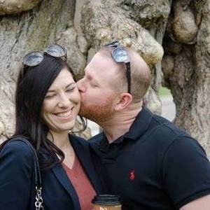 Meet your Posher, April