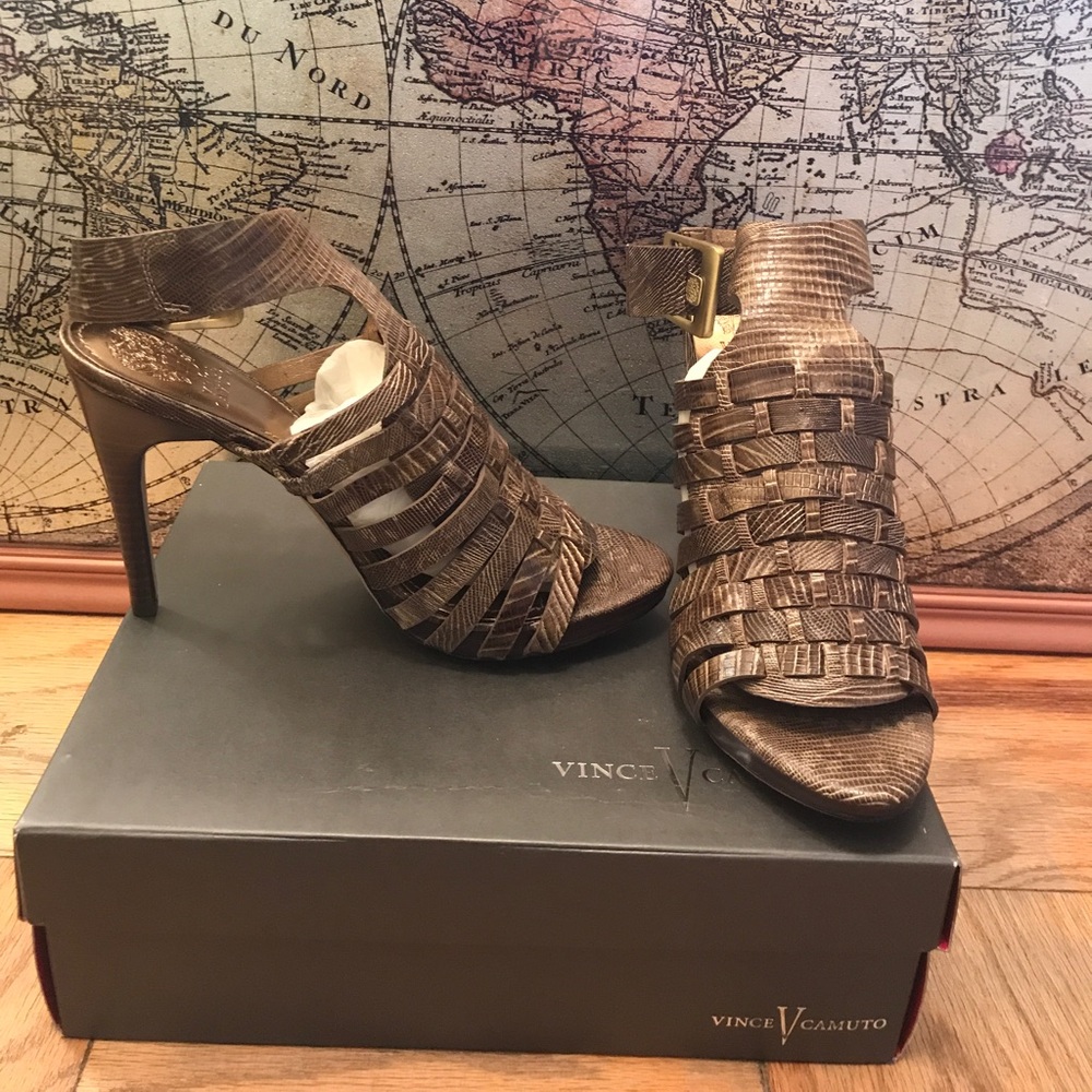 Vince Camuto VC Fallon heels