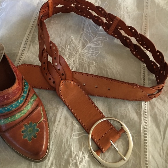 Linea pelle belt