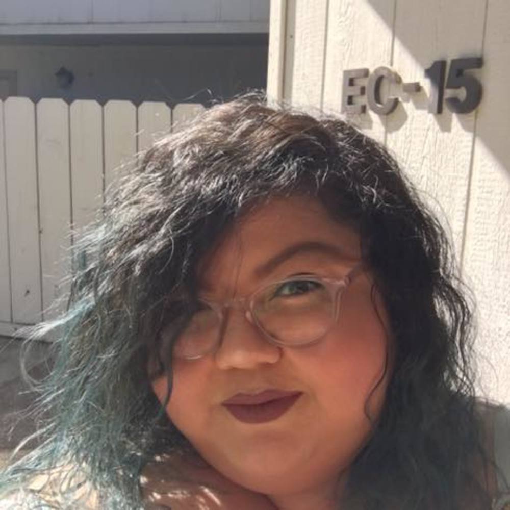 Meet your Posher, Yeraldy