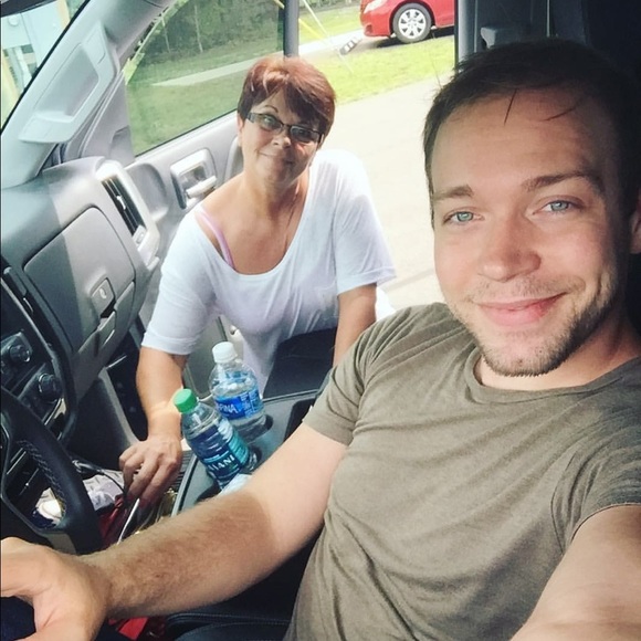 Meet your Posher, Barbara - Picture 3 of 5