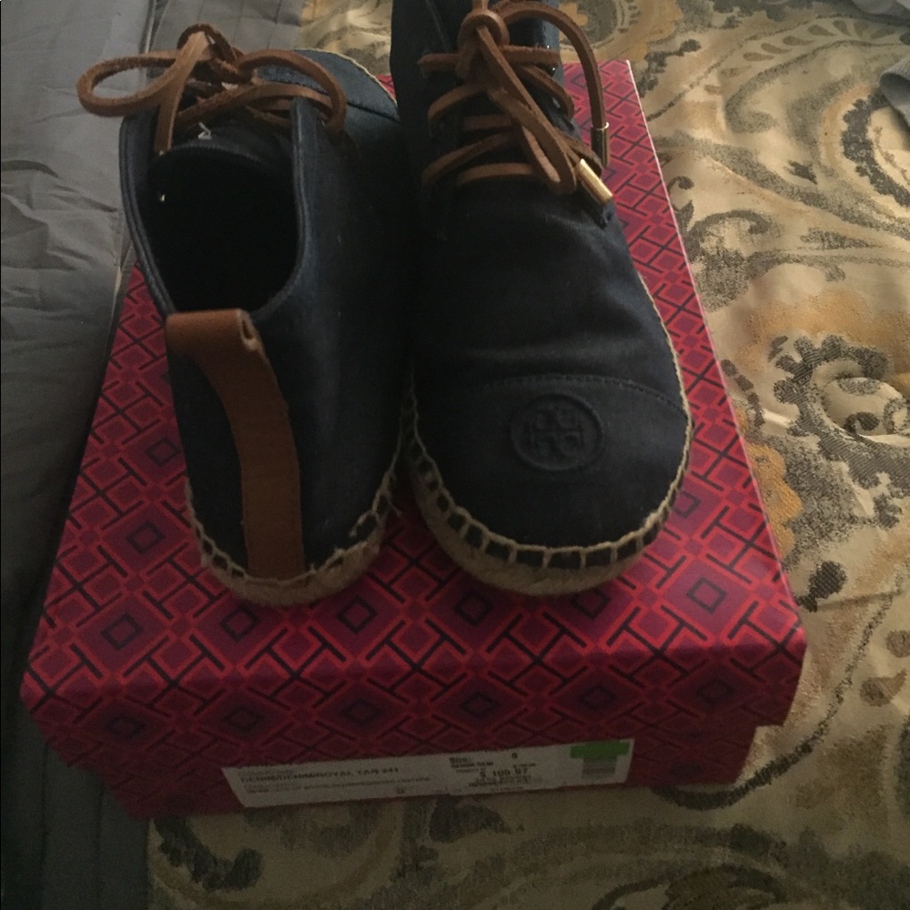 Tory Burch denim/royal tan Lace-up bootie