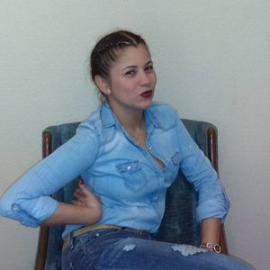 Meet your Posher, Jennyfer