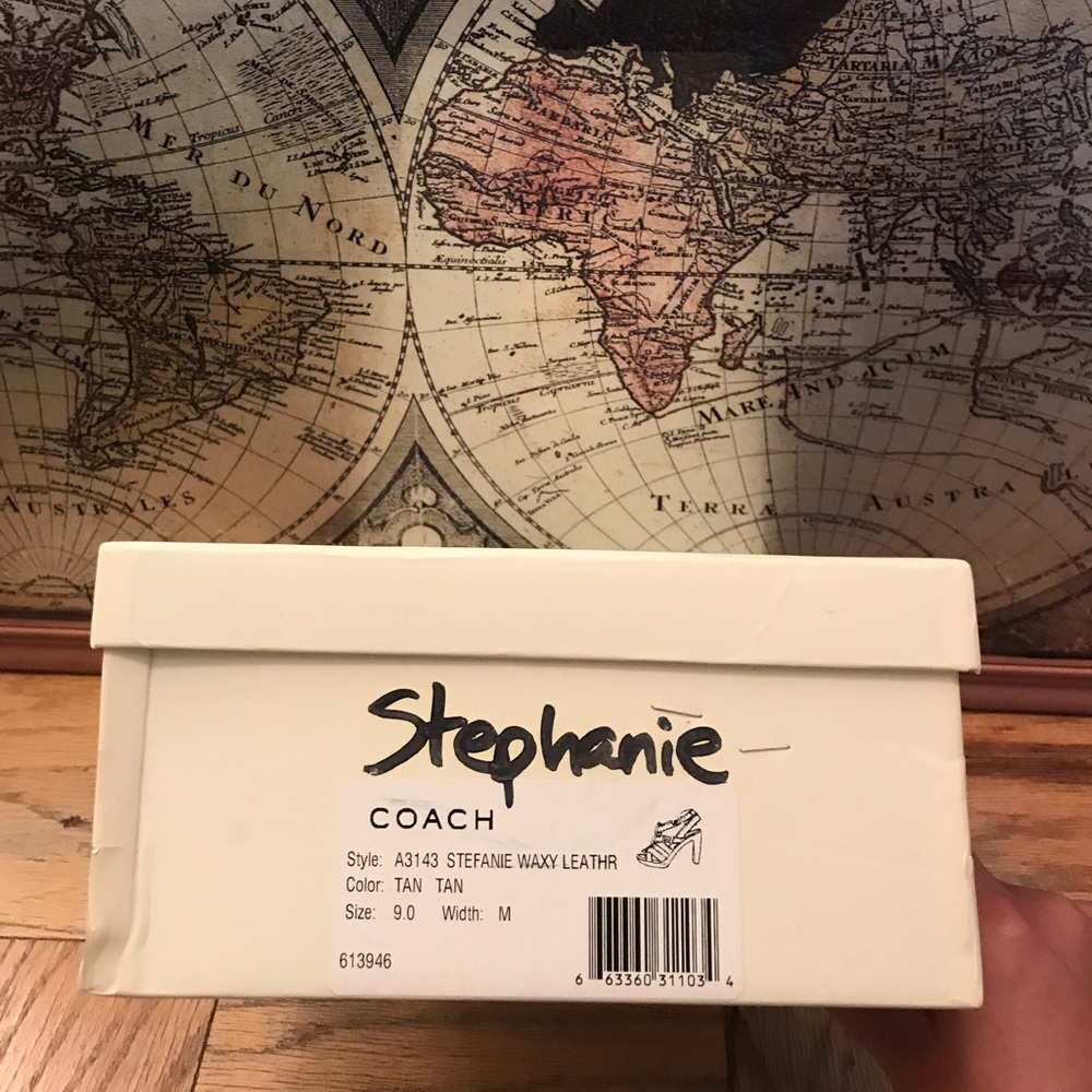 Coach Stefanie waxy leather heels - Picture 4 of 4