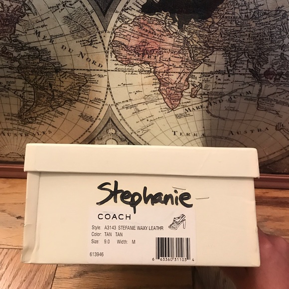 Coach Stefanie waxy leather heels - Picture 4 of 4