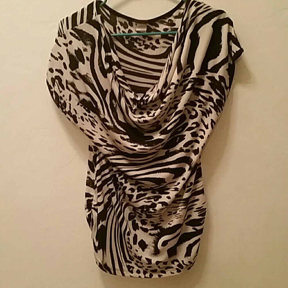 Medium Agenda Animal Print Top