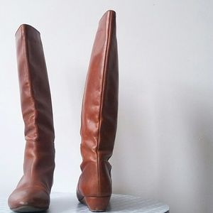 Loeffler Randall brown leather boots
