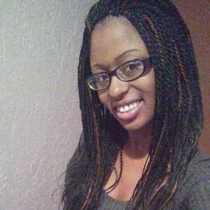 Meet your Posher, Latoya