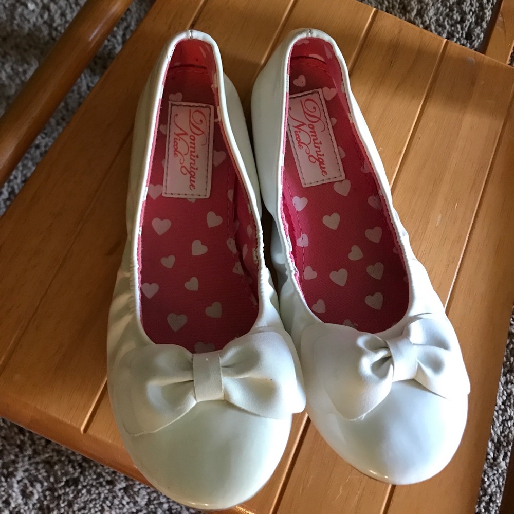 Girls flats