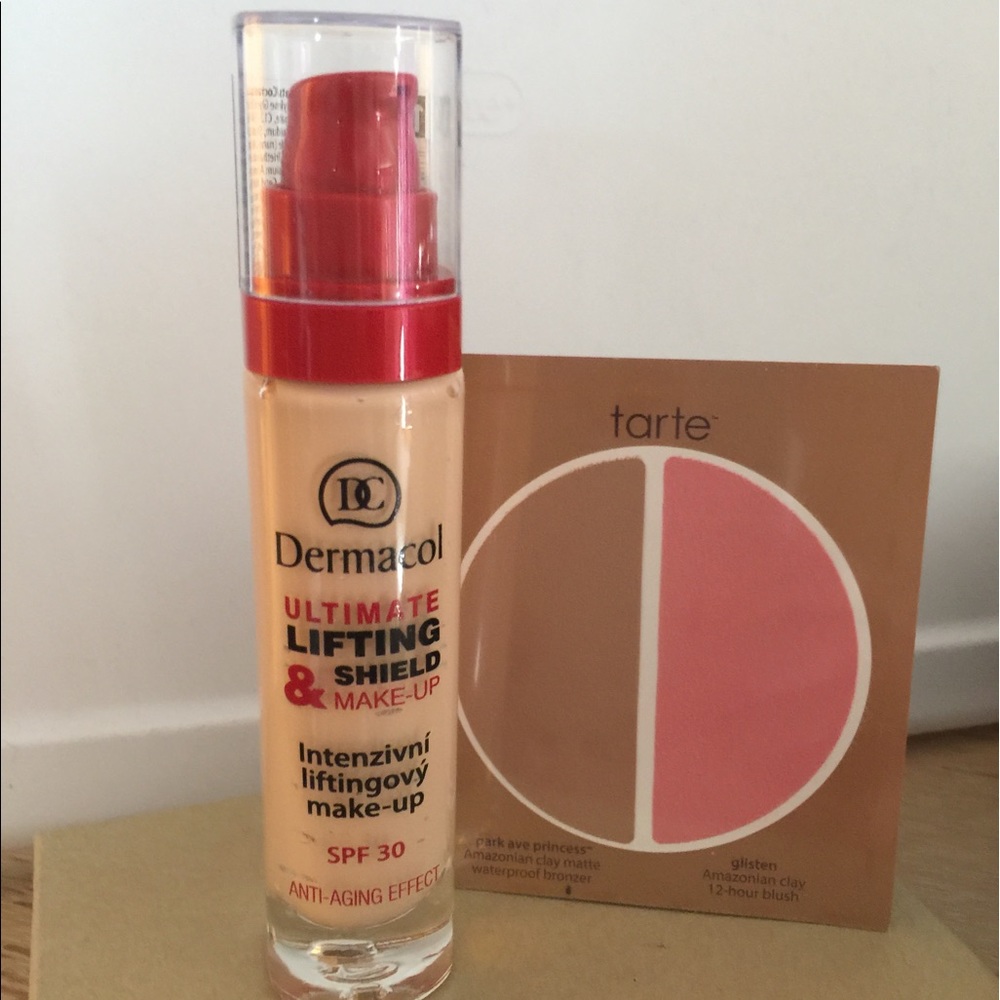 New Dermacol foundation