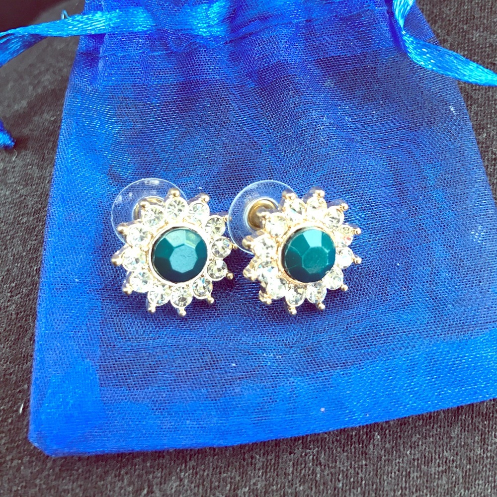 Gold earrings