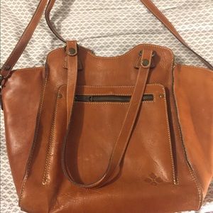 Very large Patricia Nash crossbody/ shoulder bag