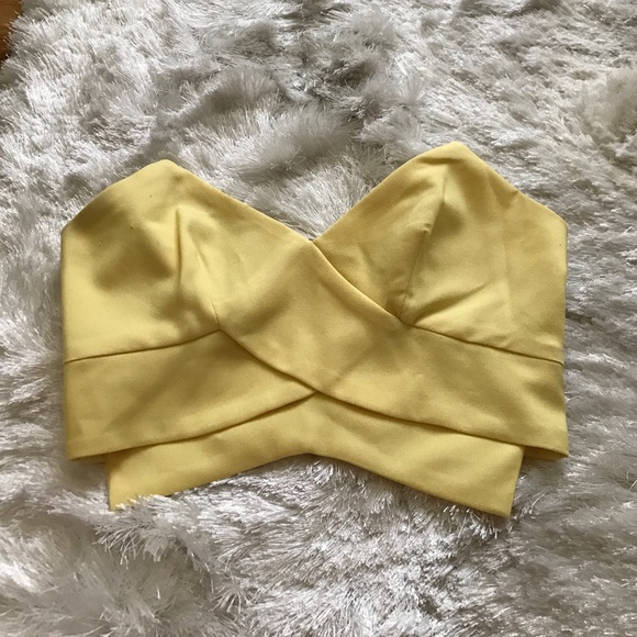 Tobi Crop Top - Picture 4 of 4