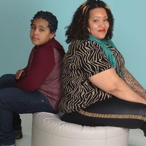 Meet your Posher, Crystal