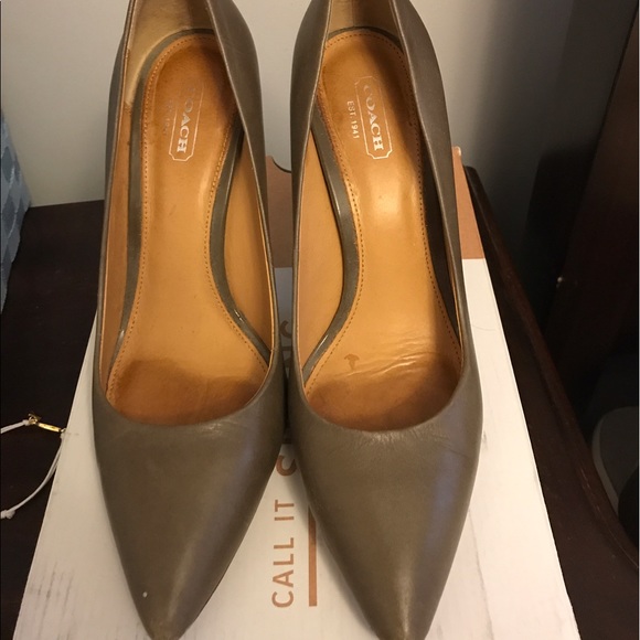 COACH pumps - Picture 2 of 4